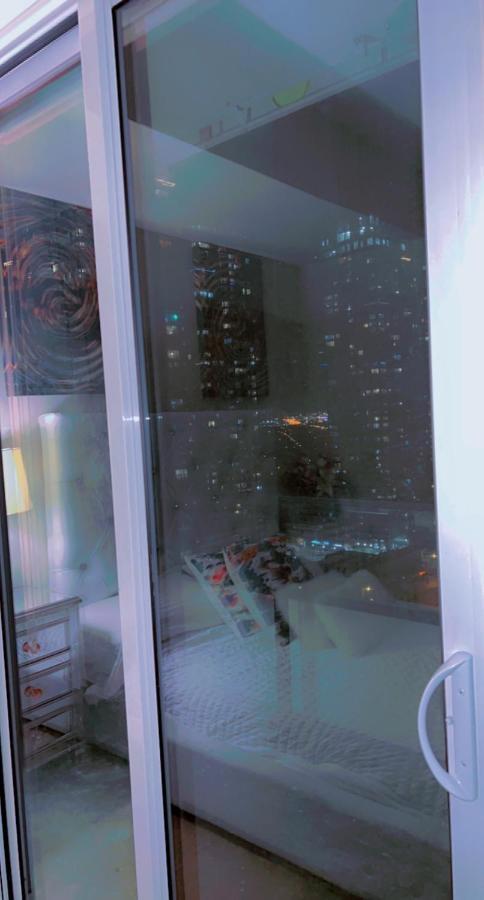 Luxury 2 Bedroom Condo Toronto Extérieur photo
